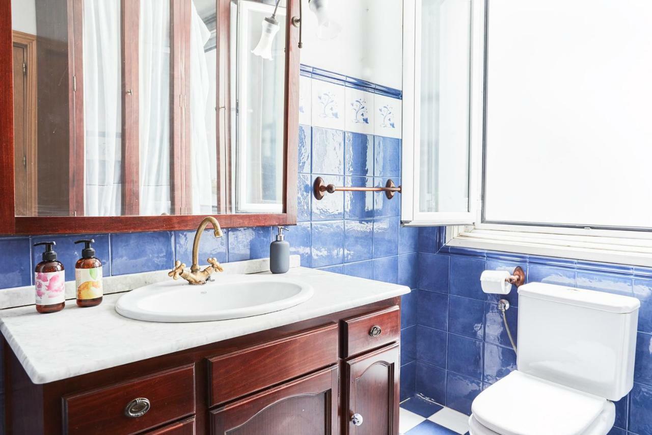 Santa Ana Boutique Apartment Madrid Bagian luar foto