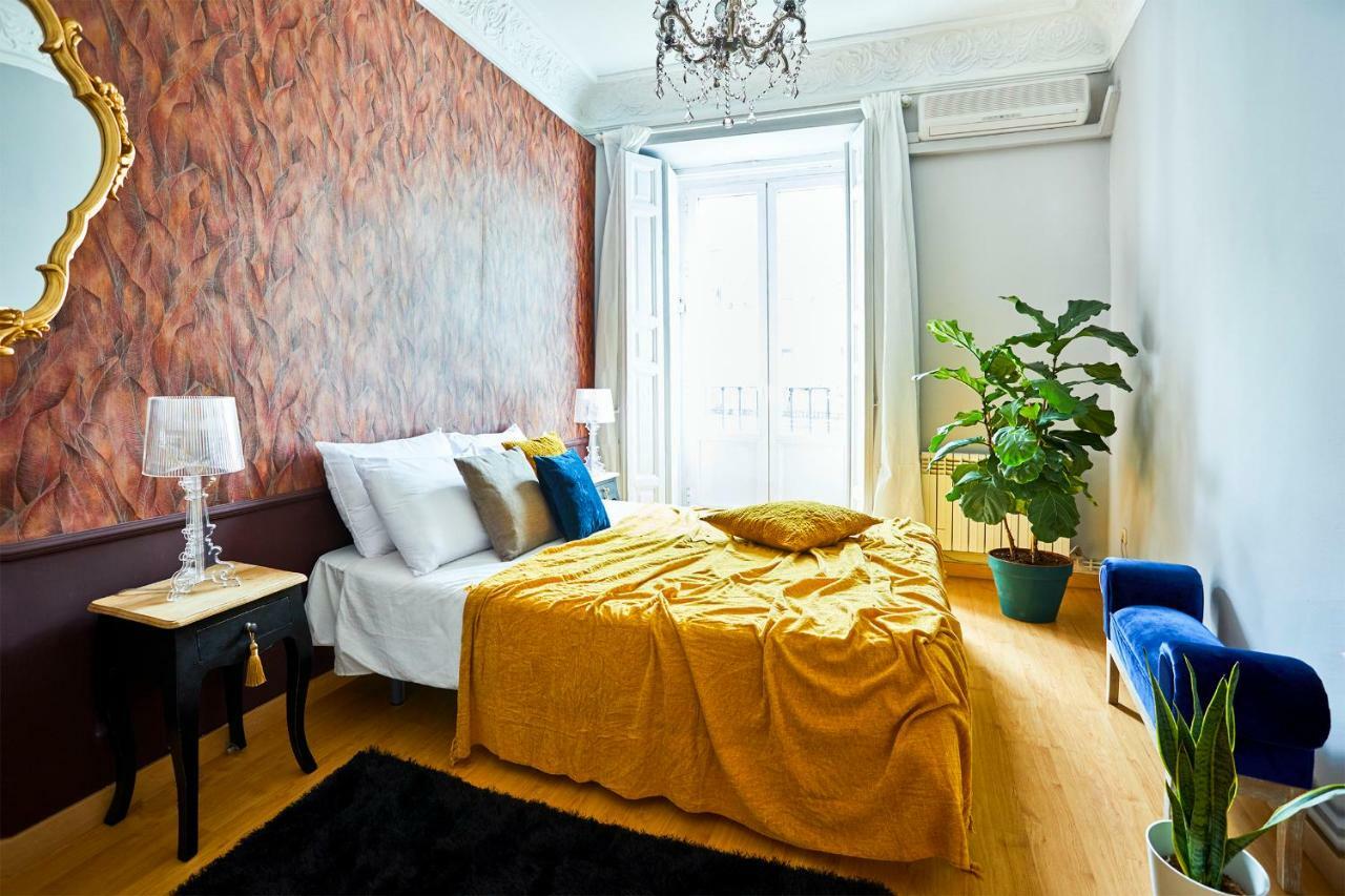 Santa Ana Boutique Apartment Madrid Bagian luar foto