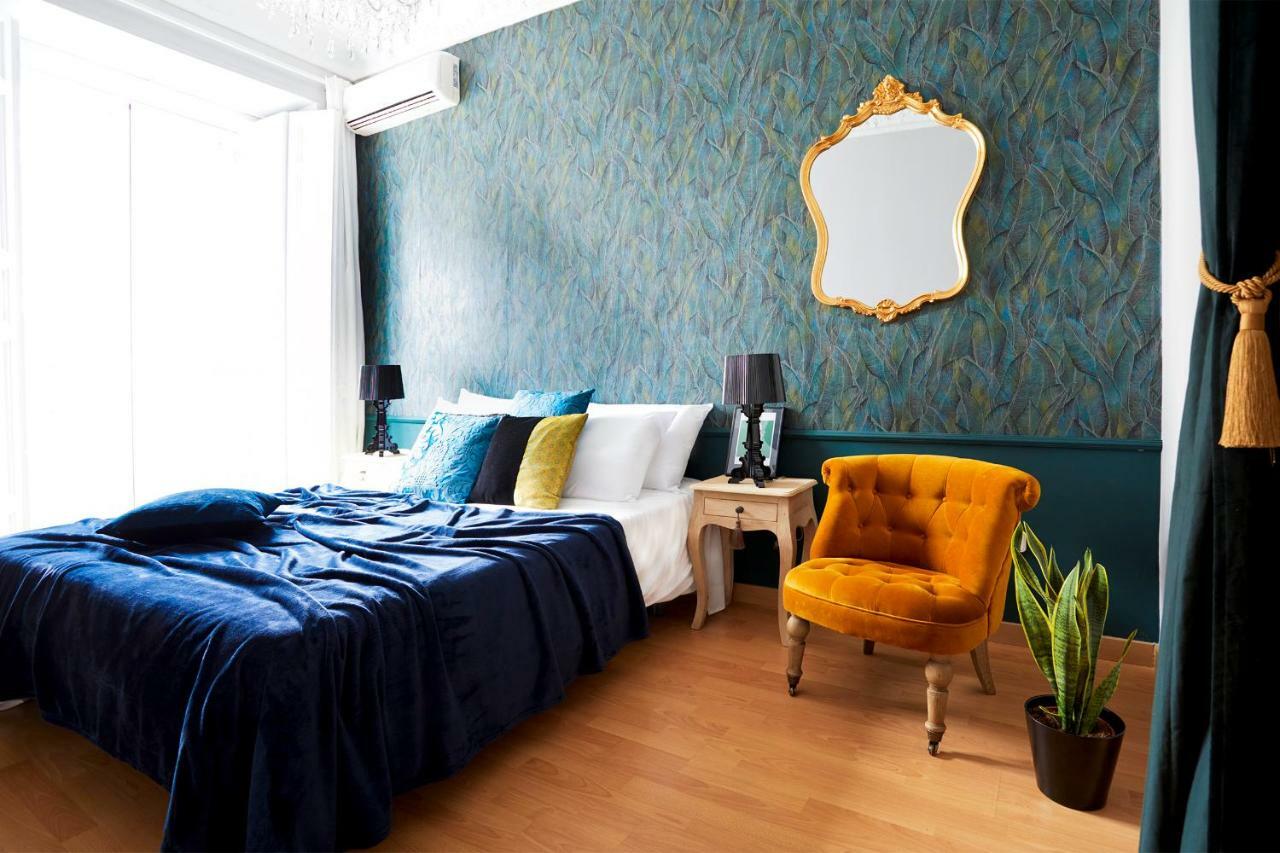 Santa Ana Boutique Apartment Madrid Bagian luar foto